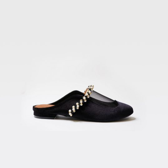 Ayla Velvet Flat
