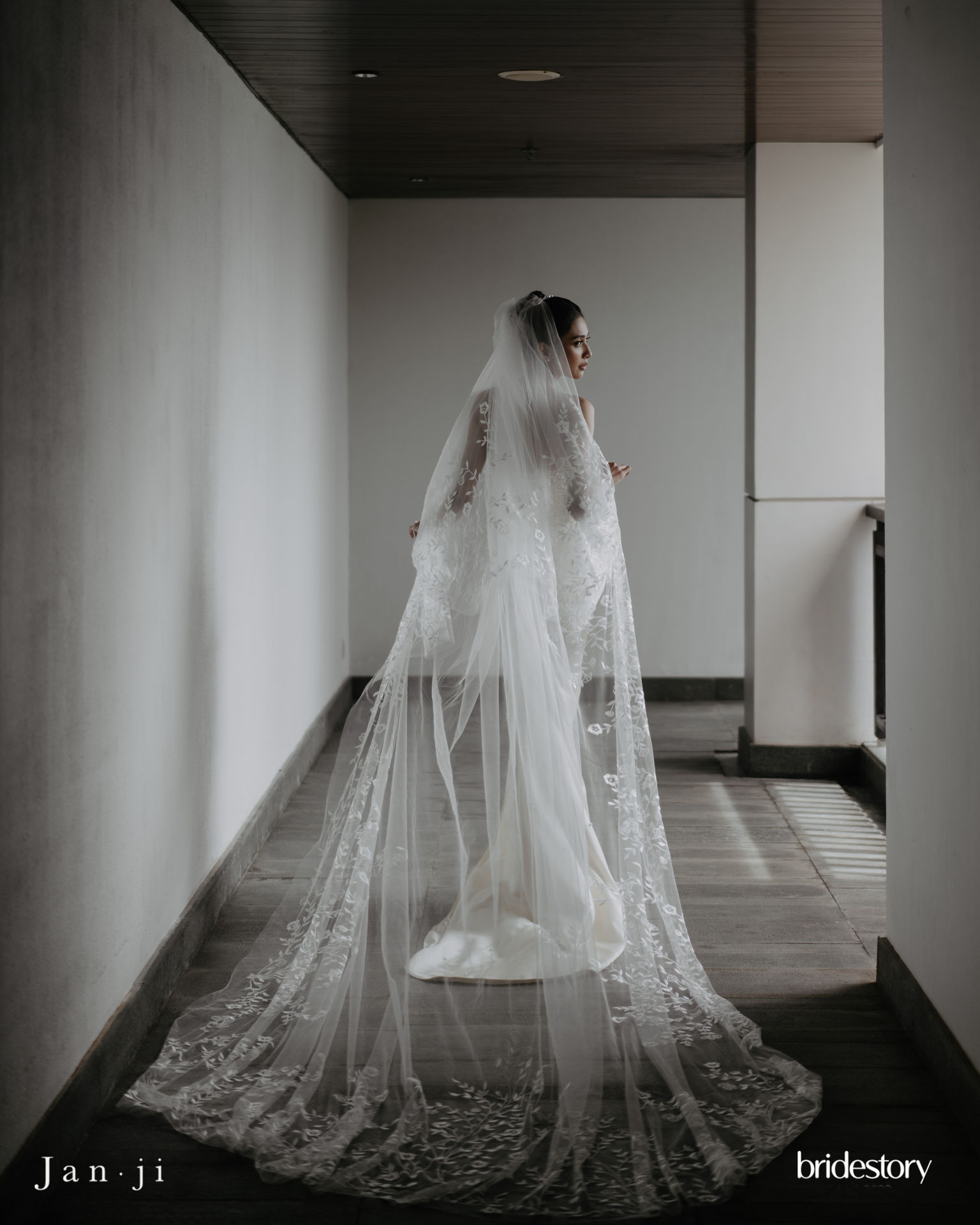 Artist 5 couture look alternate