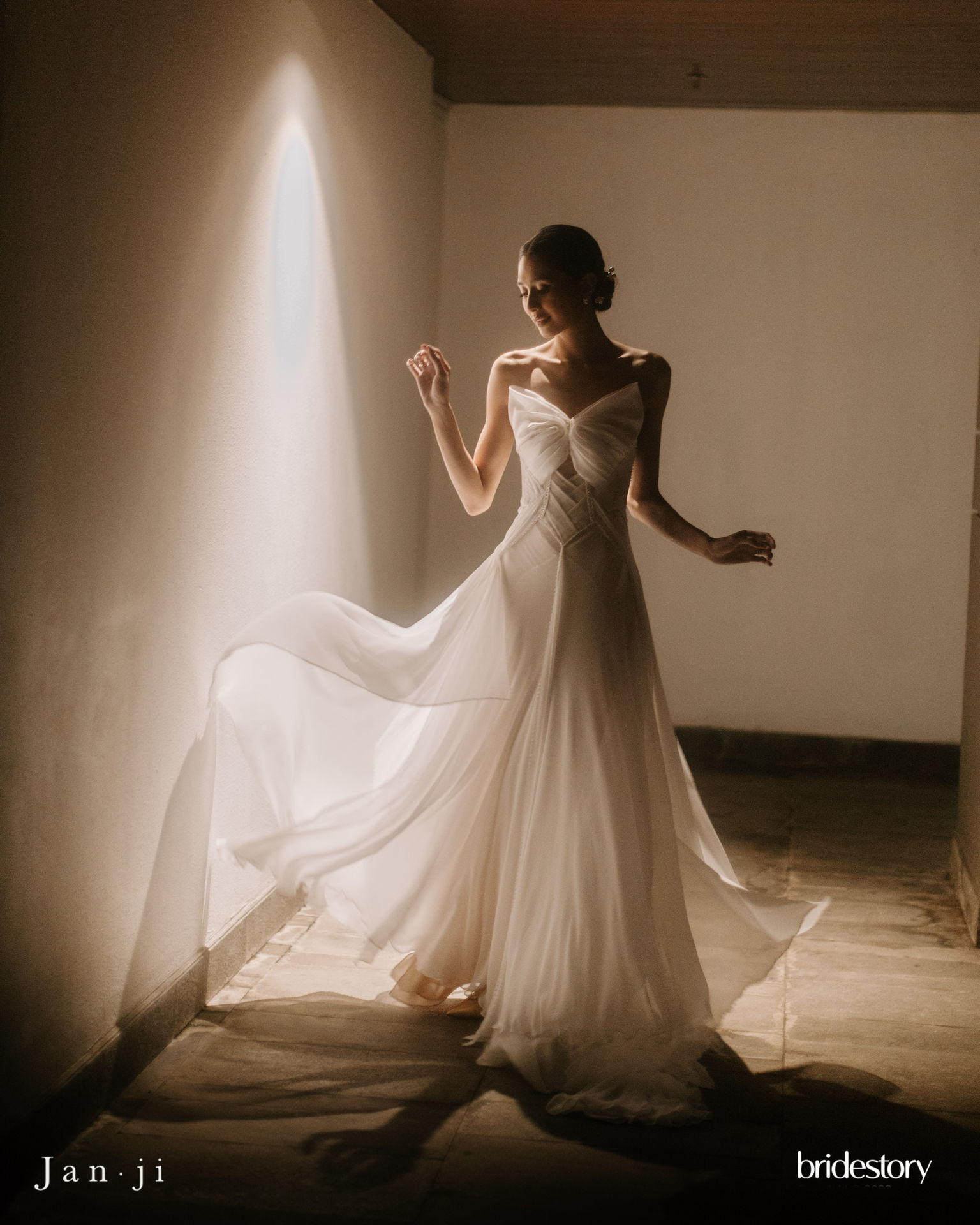 Artist 5 couture look